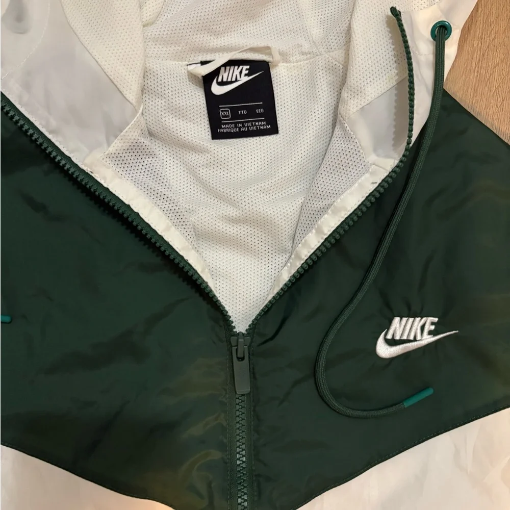 Nike Sportswear Windrunner Men's Full-Zip Jacket, XXL, Green/White, Hooded - Picture 2 of 6